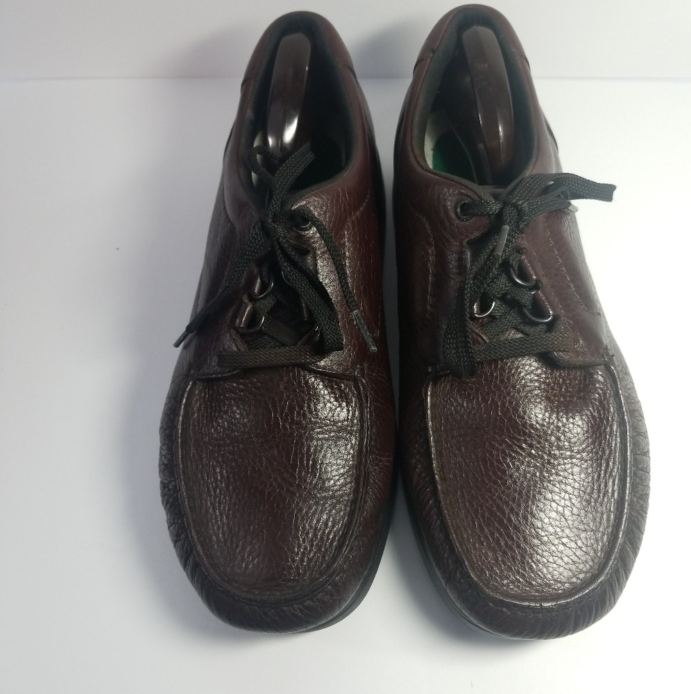 Mens SAS Walking Shoes Burgundy Pebble Pattern